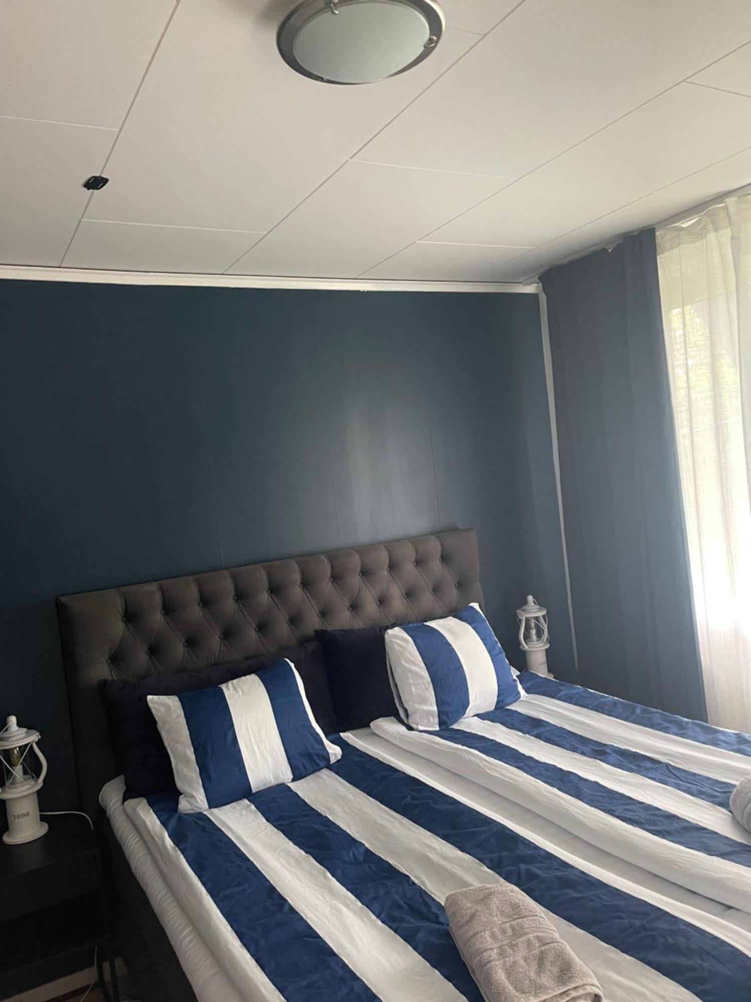 Bergkvara Vandrarhem Ngoại thất bức ảnh